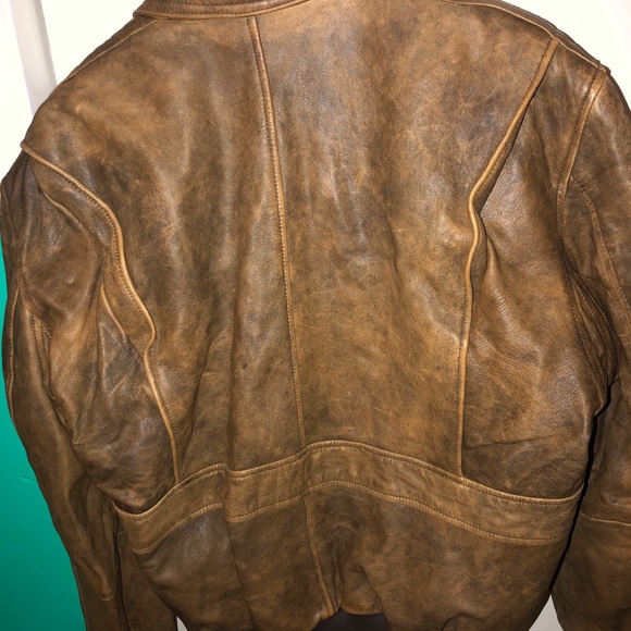 Bomber jacket - Picture 3 of 3